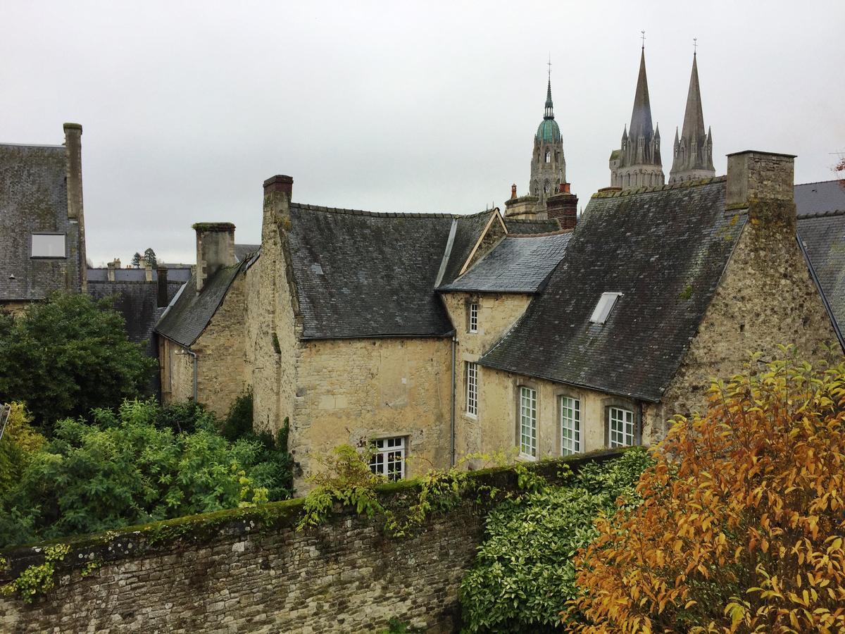 Ferienwohnung Le Drapeau Normand Bayeux Exterior foto